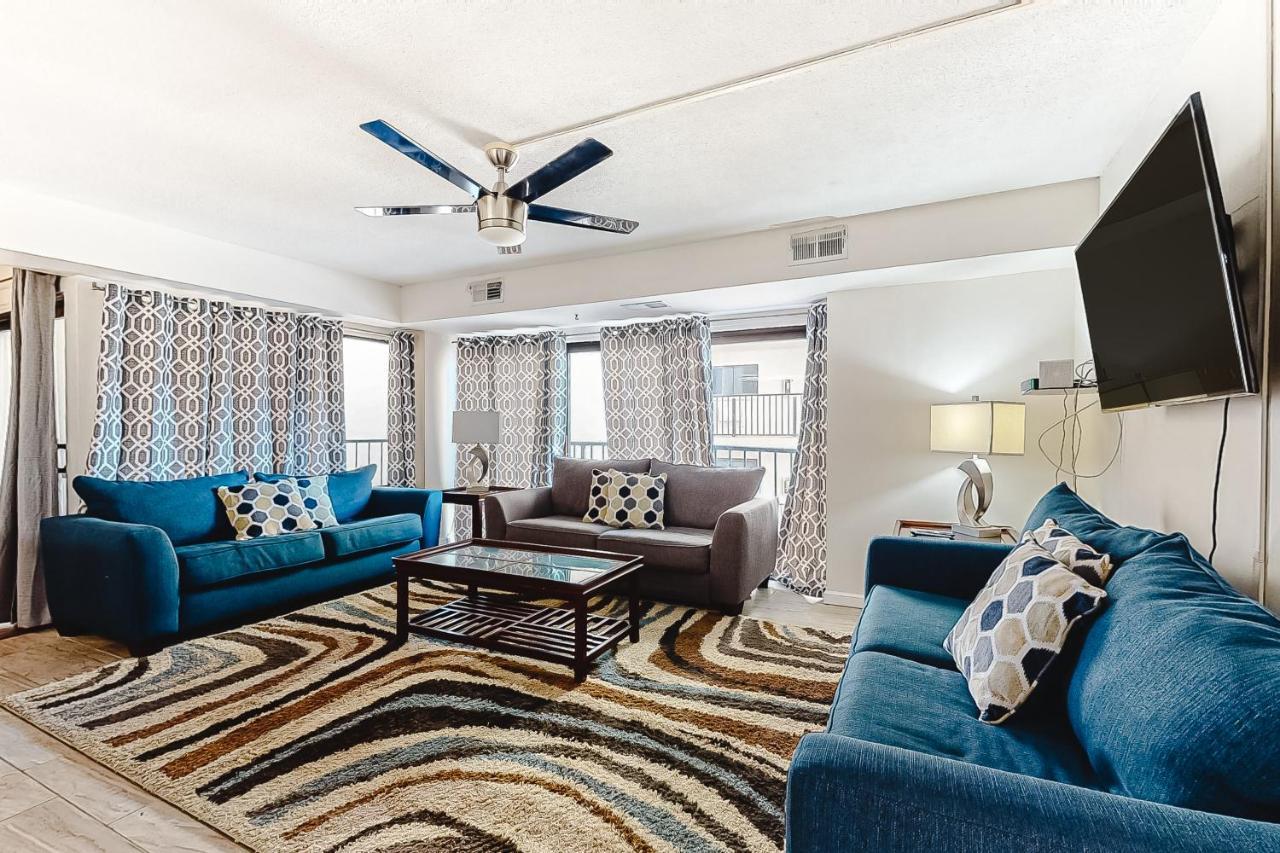 Phoenix 406 - A Wave From It All Ocean City Room photo